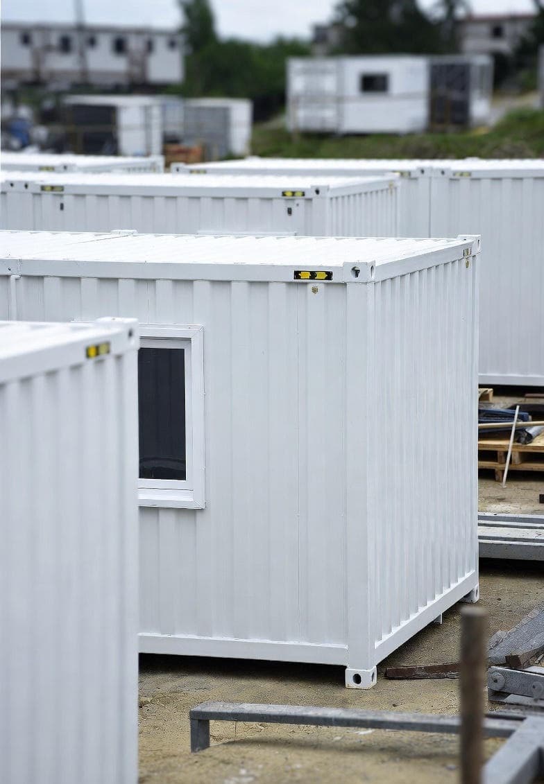 Modular containers 4